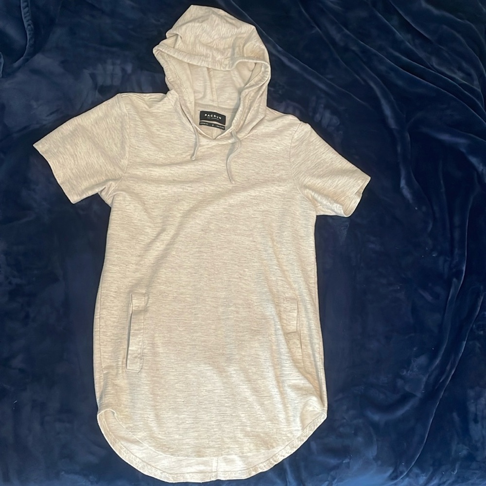PacSun Short Sleeve Pullover Hoodie
